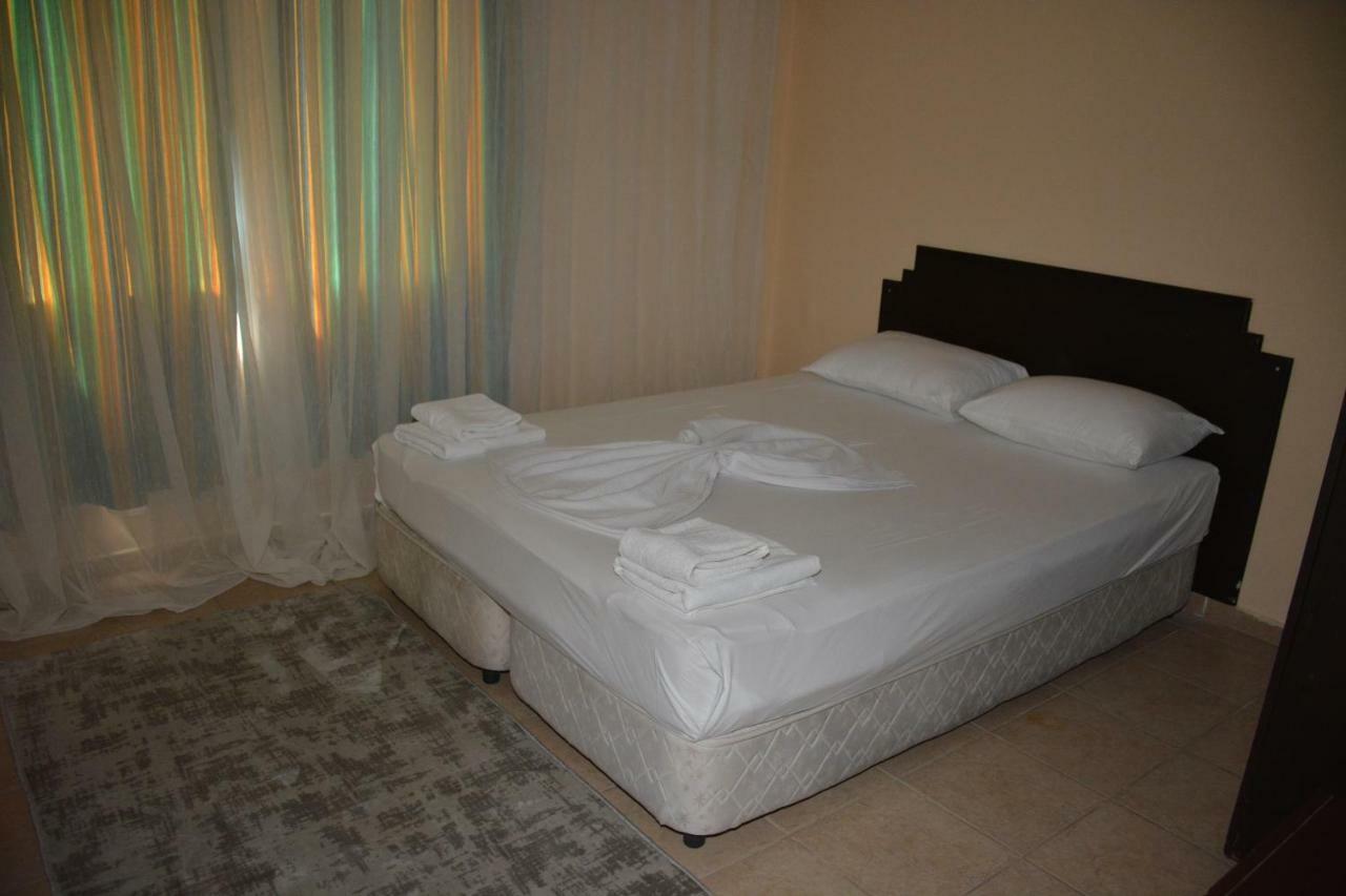 Bahceli Family Otel Antalya Eksteriør bilde