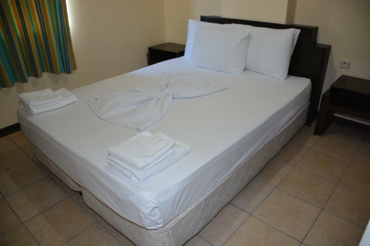 Bahceli Family Otel Antalya Eksteriør bilde